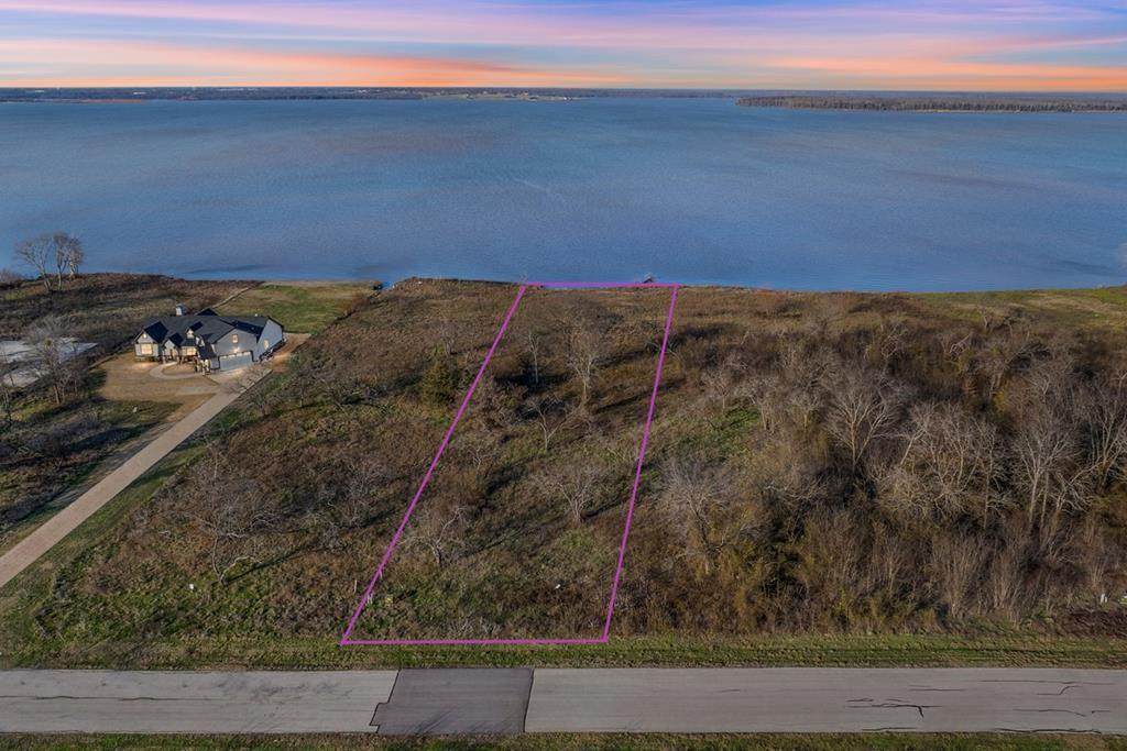 9433 Shore Line Drive - Photo 1