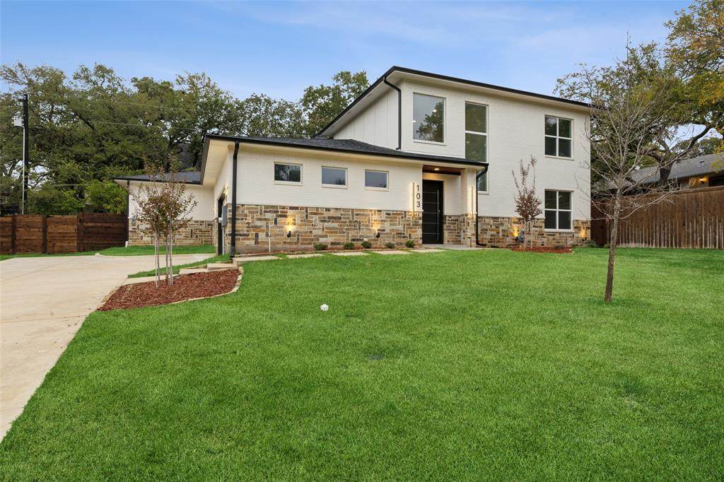 103 Brookdale Drive - Photo 1