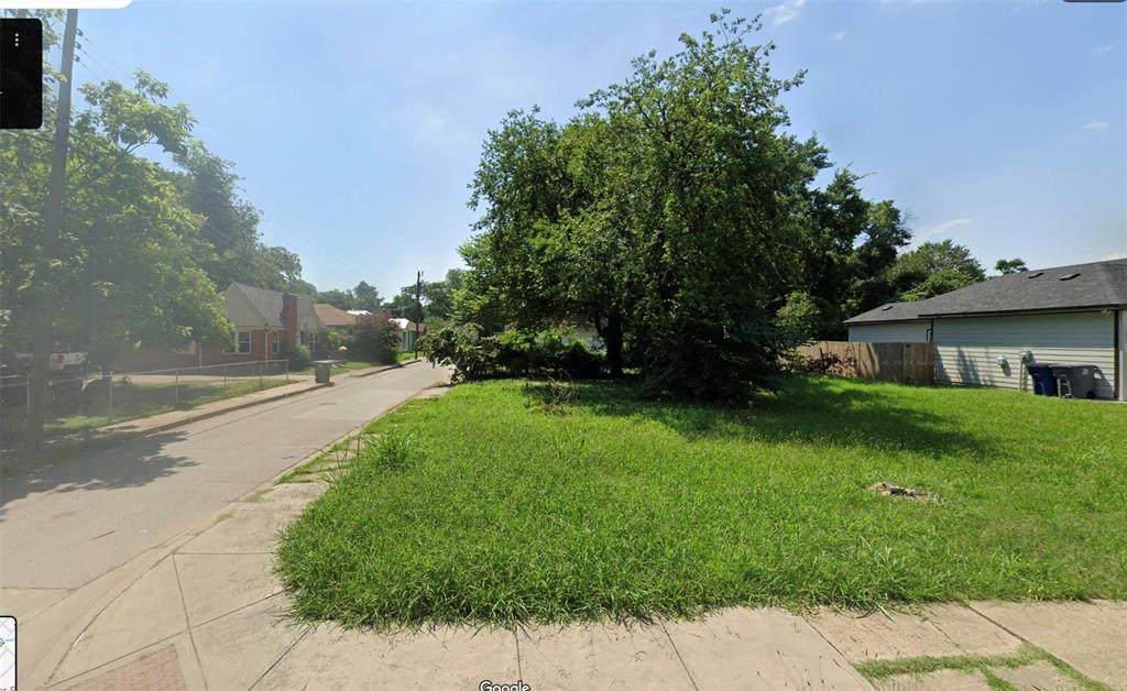 3808 Spring Avenue - Photo 1