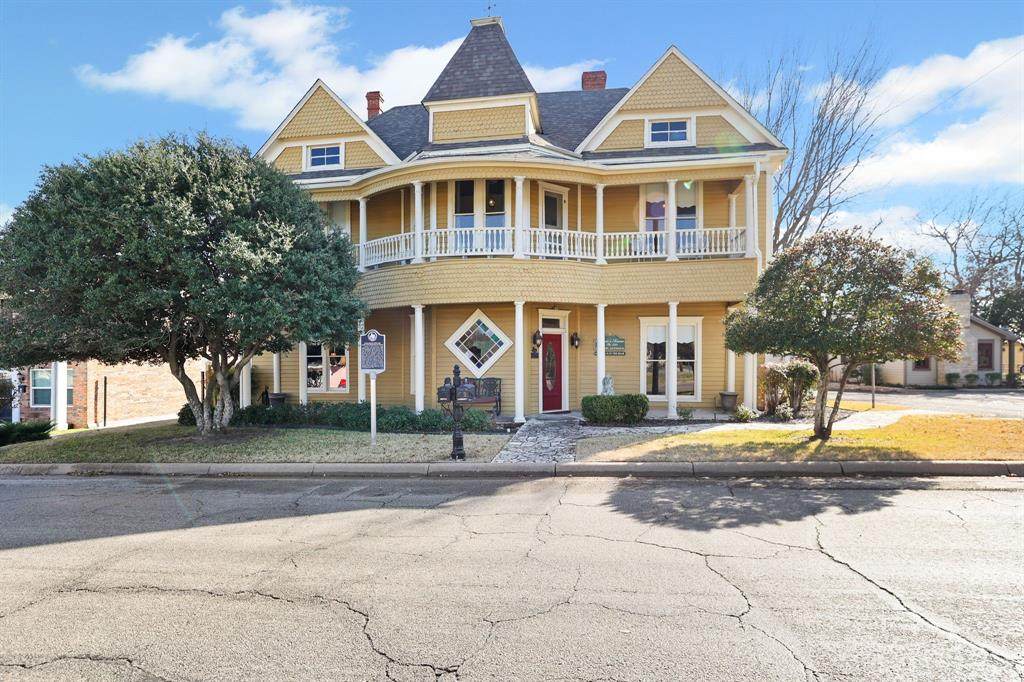 123 Doyle Street - Photo 1