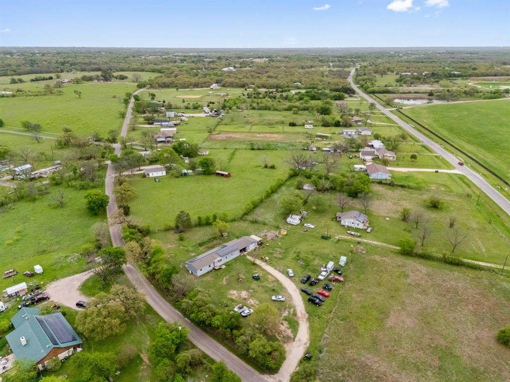 1128 County Road 429 - Photo 1