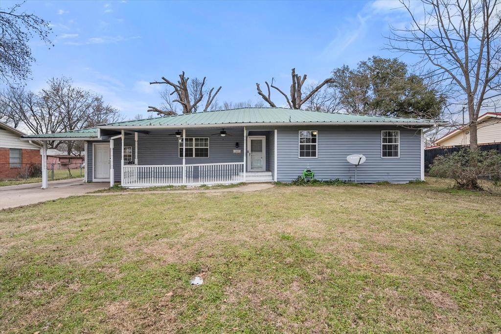 209 Lone Star Road - Photo 1