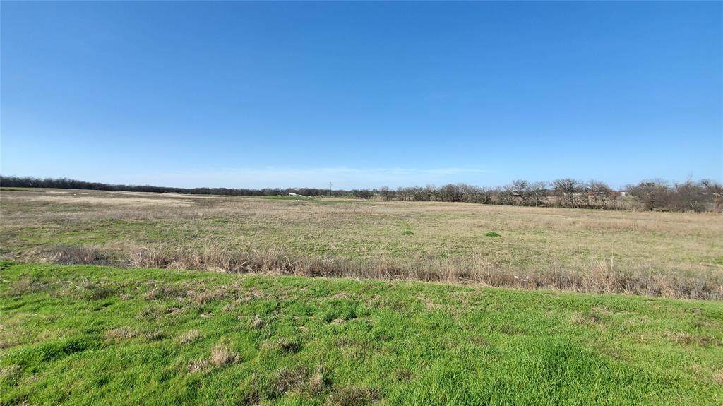 400 Hwy 22 - Photo 1