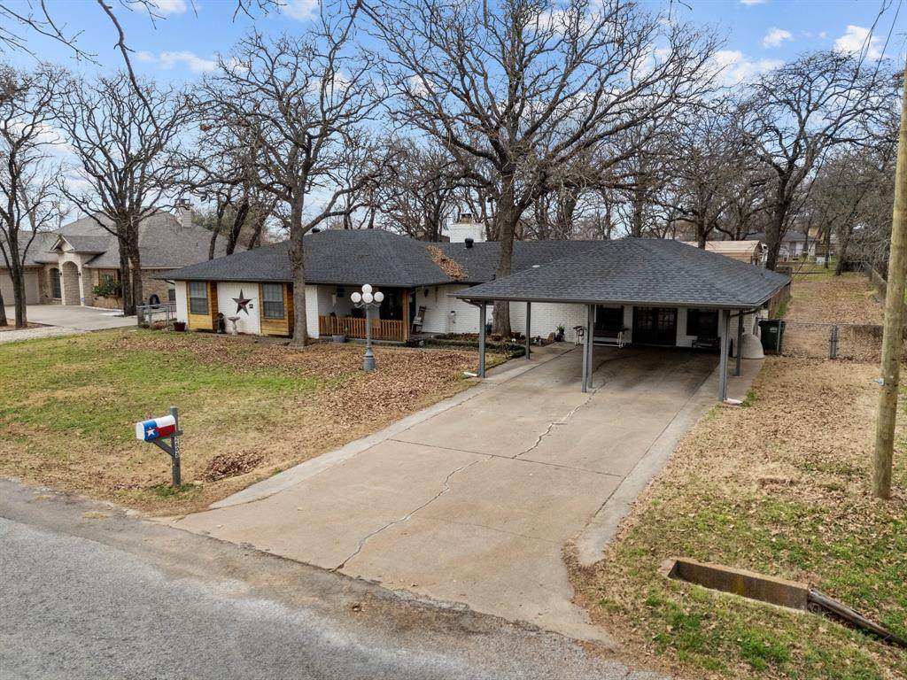 2608 Royal Lane - Photo 1