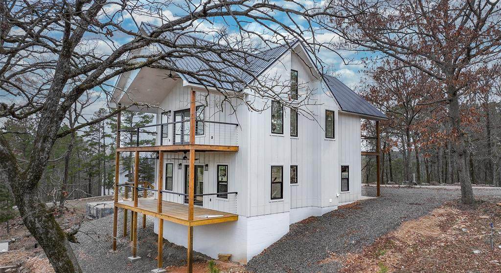 283 Lake Village Drive - Photo 1