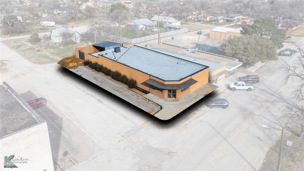 202 Oak Street - Photo 1