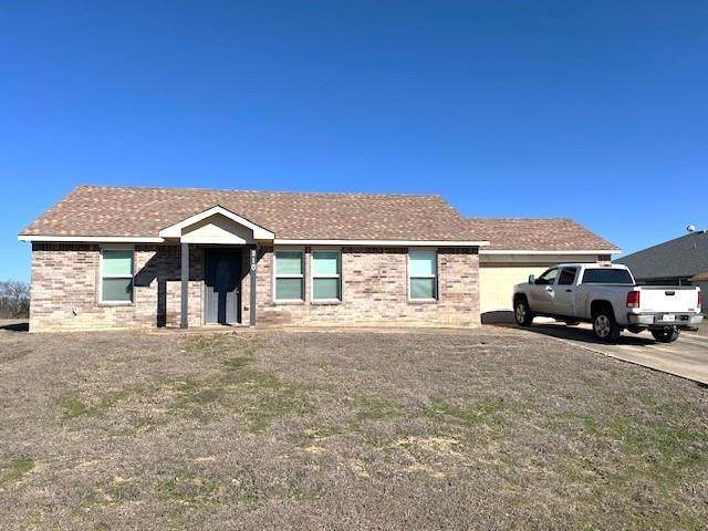 210 Hilltop Circle - Photo 1