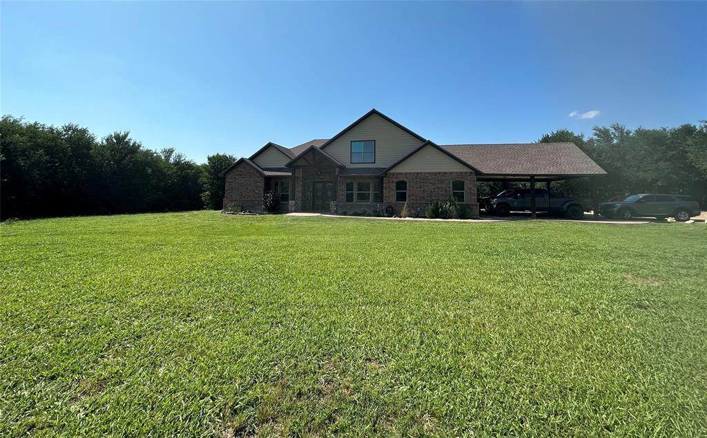 261 Vickie Lane - Photo 1