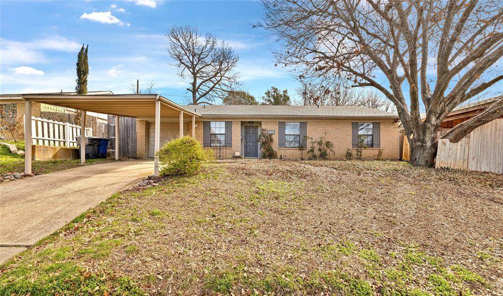 646 Gallant Fox Drive - Photo 1