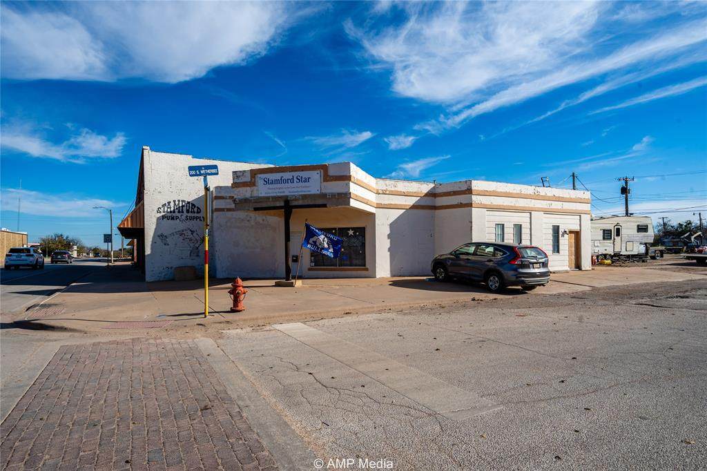 202 Hamilton Street - Photo 1