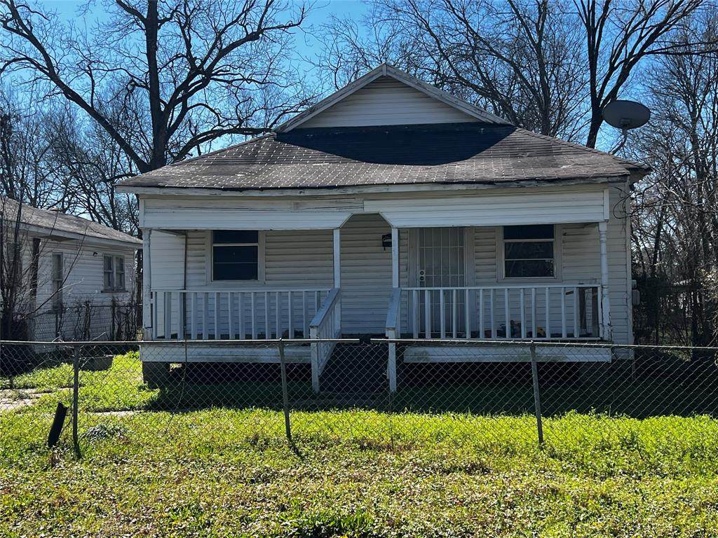 213 86th Street - Photo 1