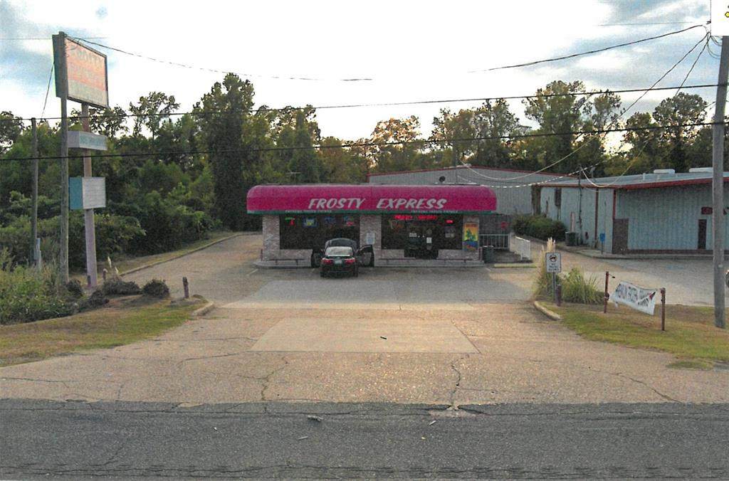 3135 Market Street - Photo 1