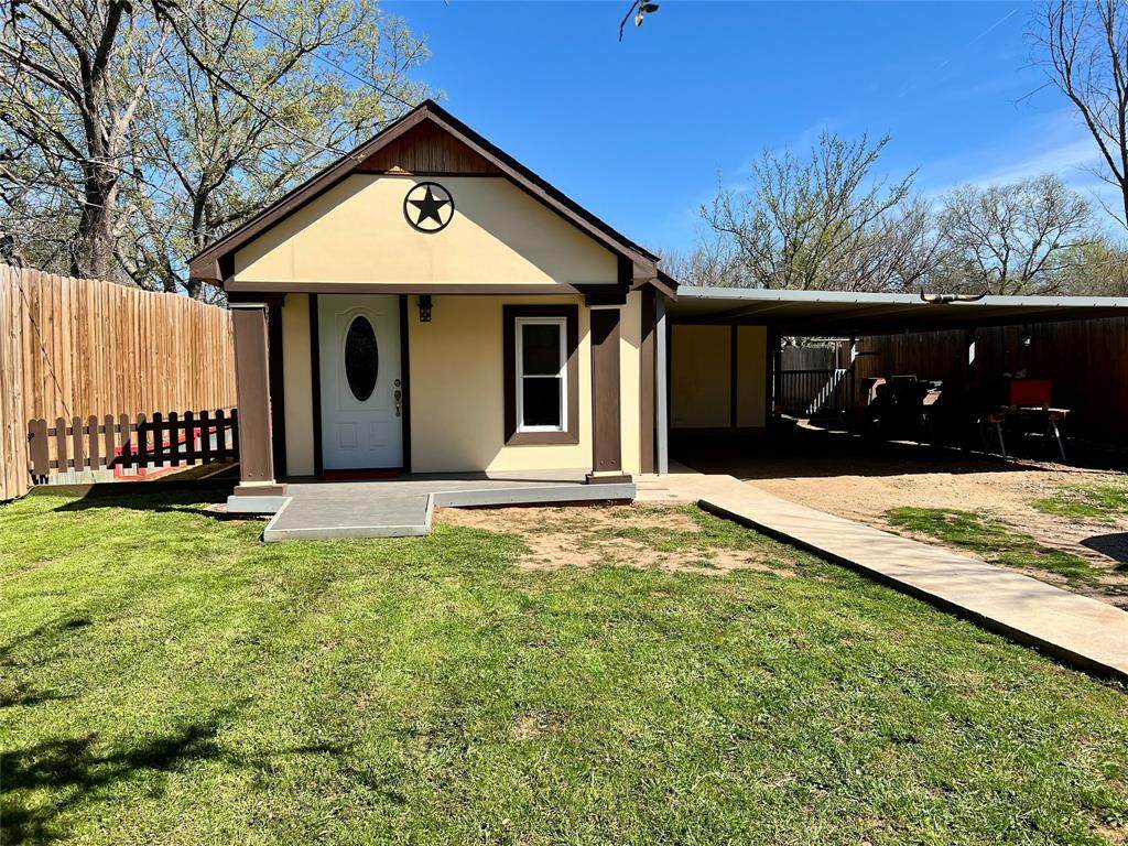 716 Baylor Street - Photo 1