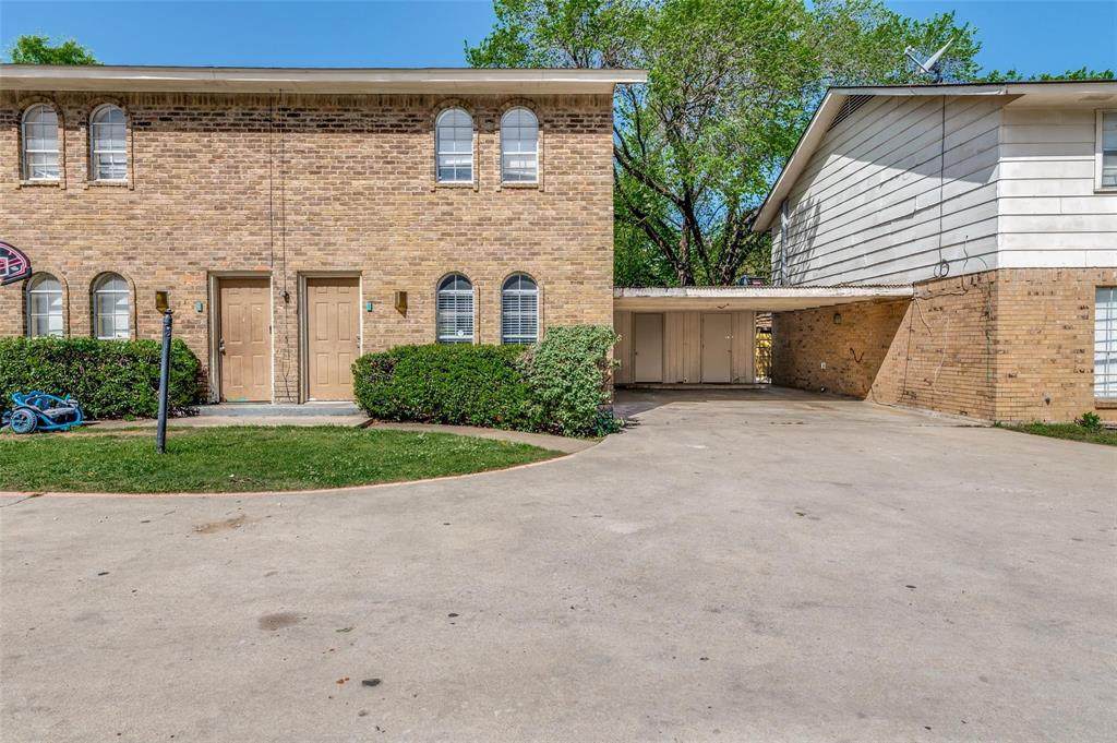 1728 Sanford Street - Photo 1