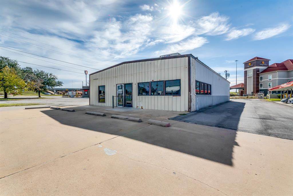 1481 Main Street - Photo 1