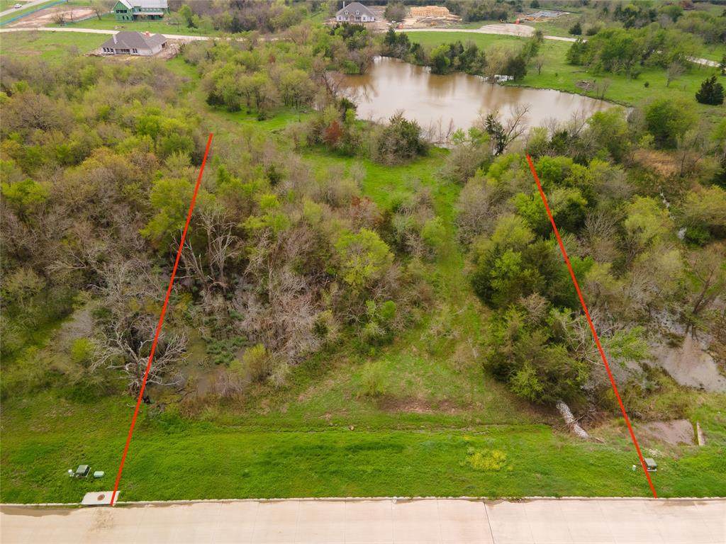 3965 Southern Oaks Drive - Photo 1