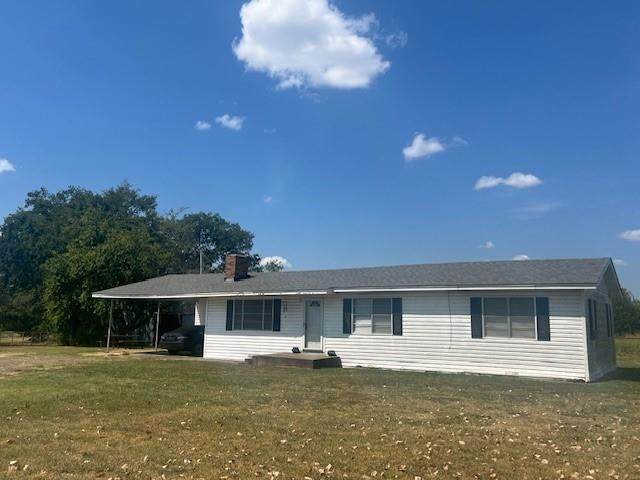 847 Clarksville Road - Photo 1