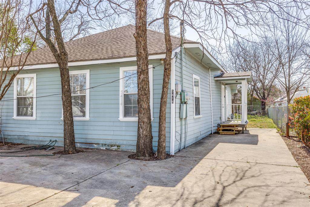 5414 East Side Avenue - Photo 1