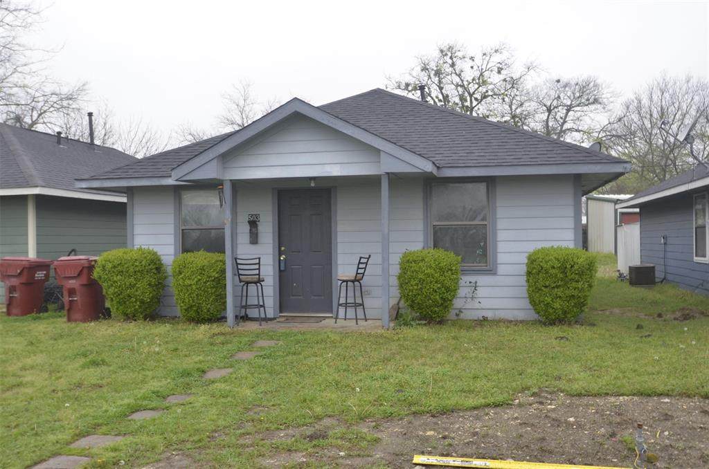 503 15th Street - Photo 1
