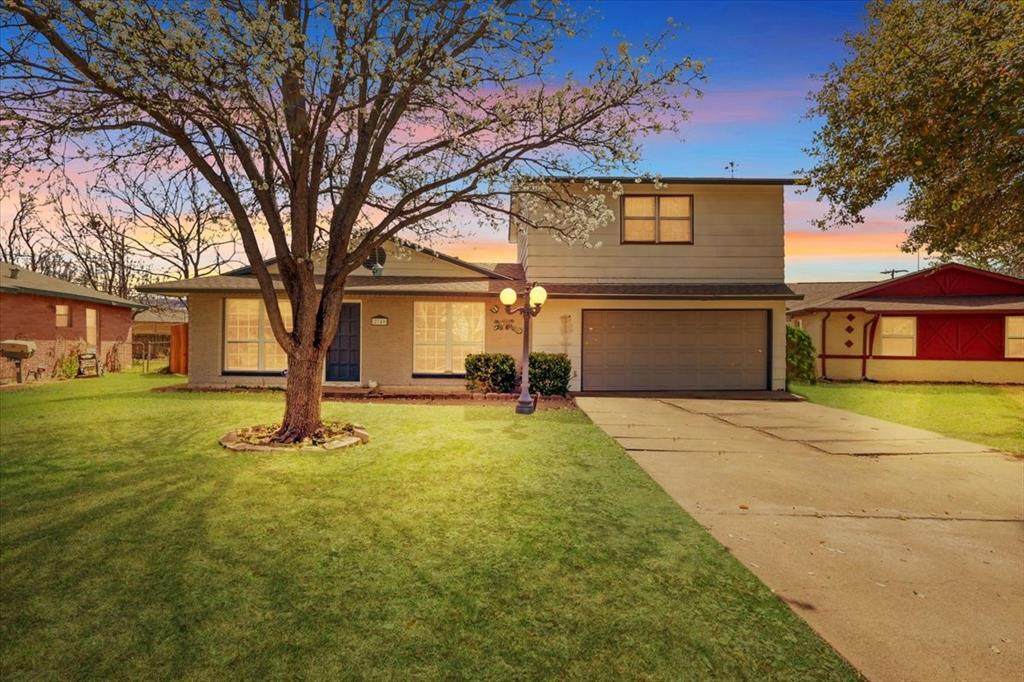 2740 Rosewood Drive - Photo 1