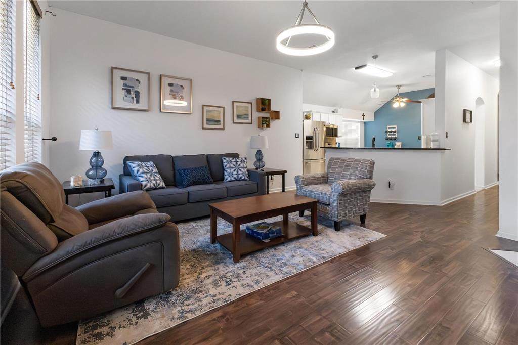 2016 Piedmont Drive - Photo 1