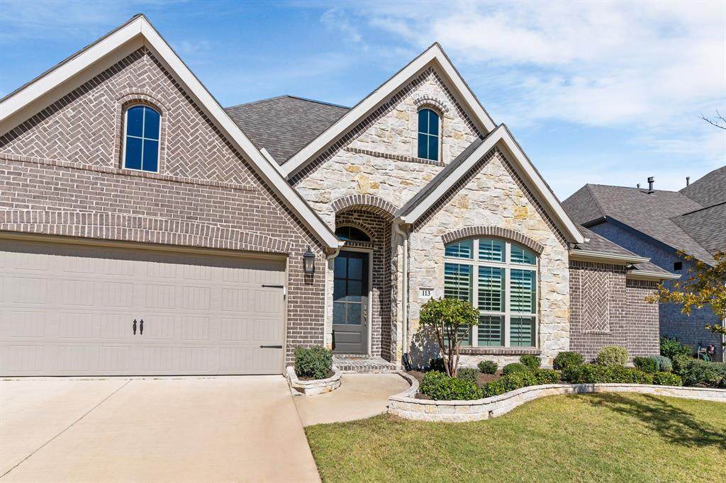 113 Calmwater Cove - Photo 1