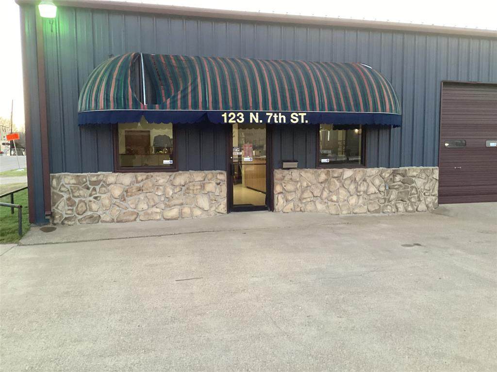 123 7th Street - Photo 1