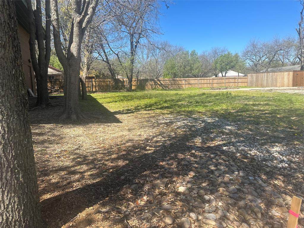 609 Tennessee Street - Photo 1