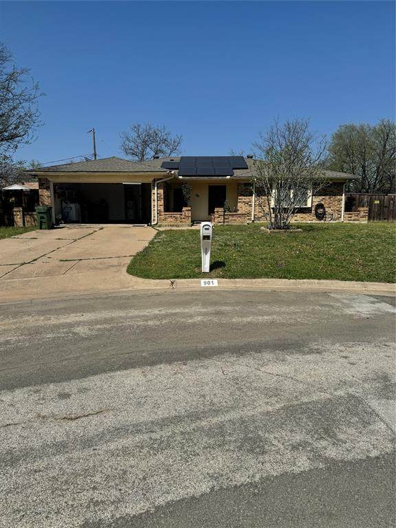 901 Freestone Court - Photo 1