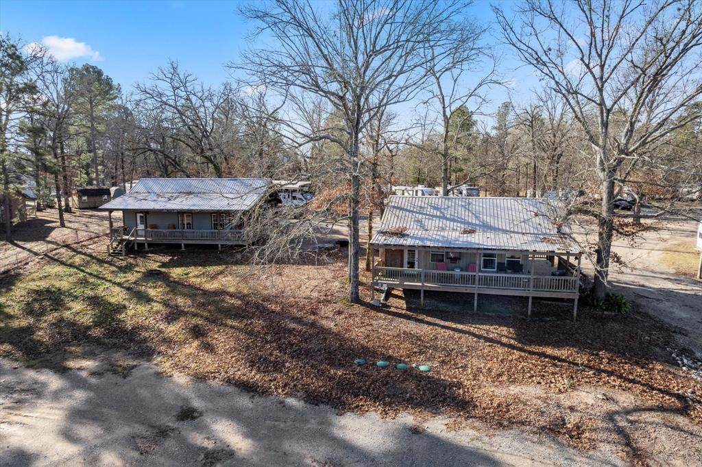 7415 State Line Road - Photo 1