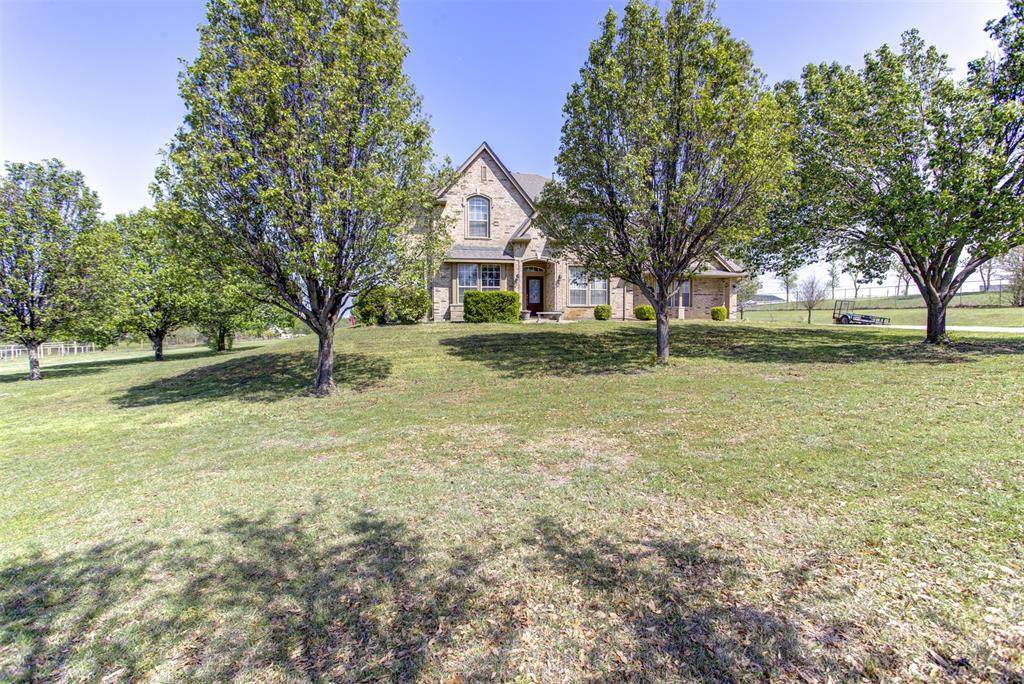 6017 White Settlement Road - Photo 1
