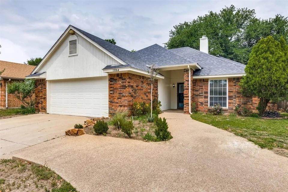 1864 Kings Canyon Circle - Photo 1
