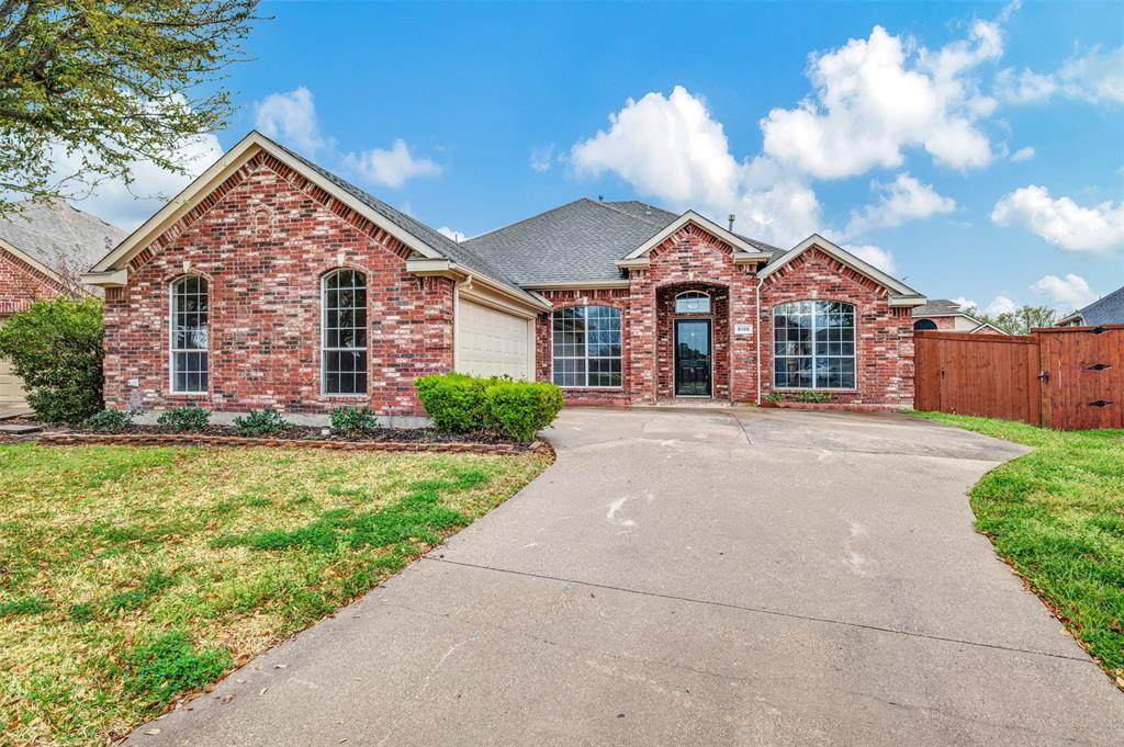 8105 Sawgrass Lane - Photo 1