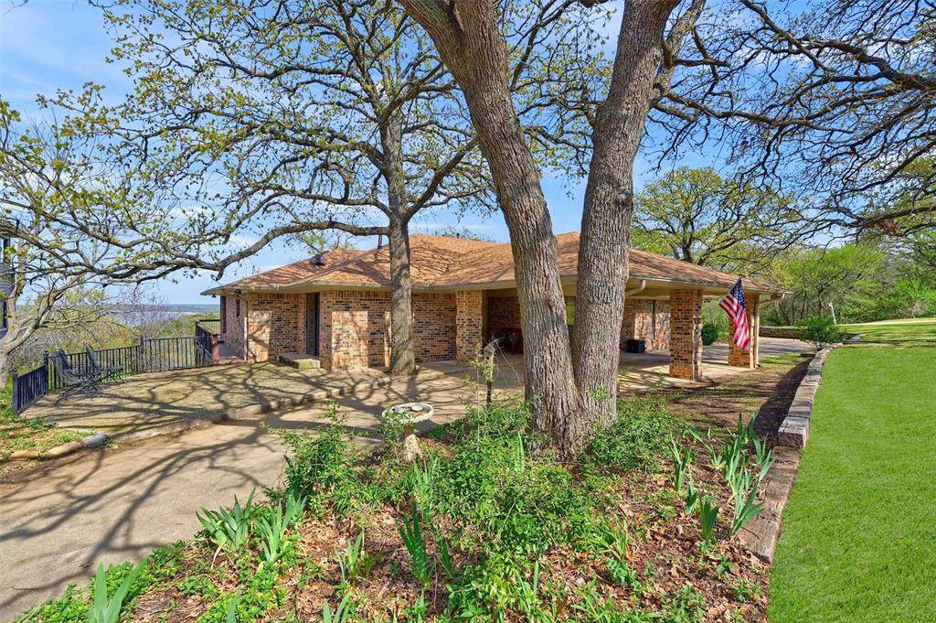 110 Eagleview Circle - Photo 1