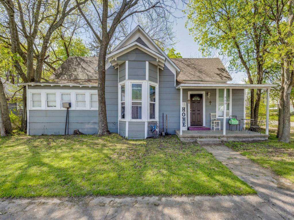 900 Owings Street - Photo 1