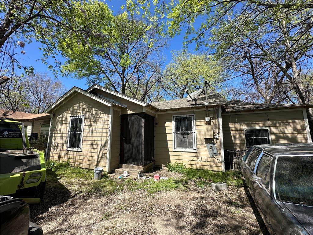 2715 Prosperity Avenue - Photo 1