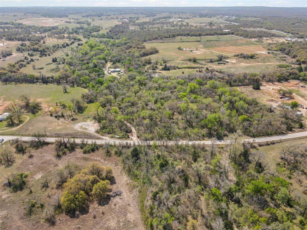 000 County Road 3855 - Photo 1