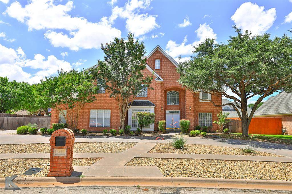 2433 Lynbrook Drive - Photo 1