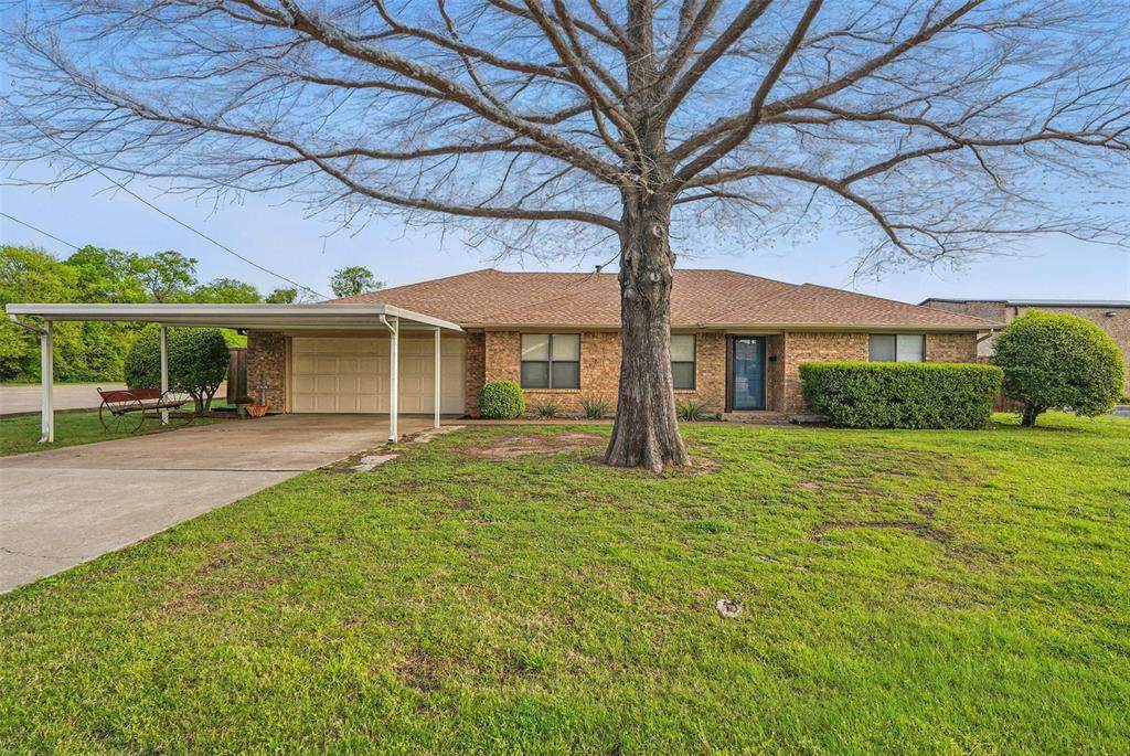 121 Mimosa Lane - Photo 1