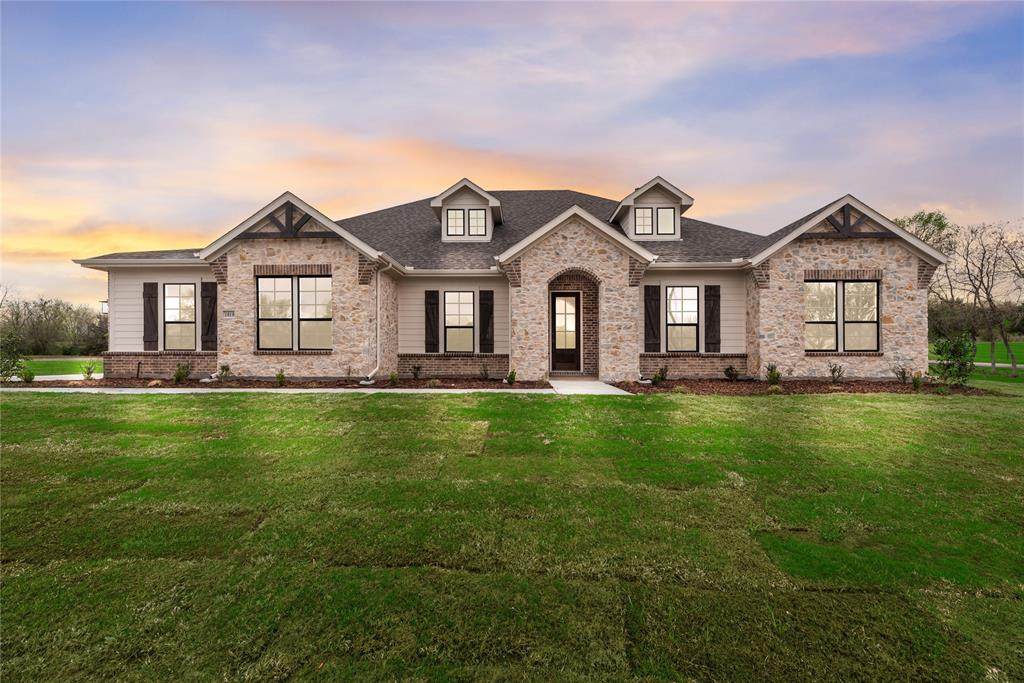 1010 Julian Drive - Photo 1