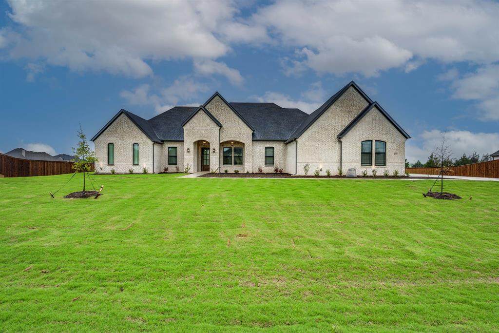 4018 Nola Drive - Photo 1