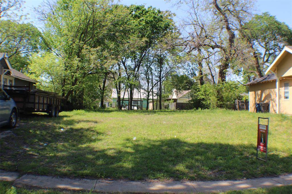 4919 Gurley Avenue - Photo 1