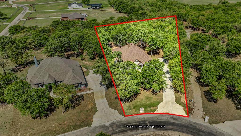 319 Timbers Circle - Photo 1
