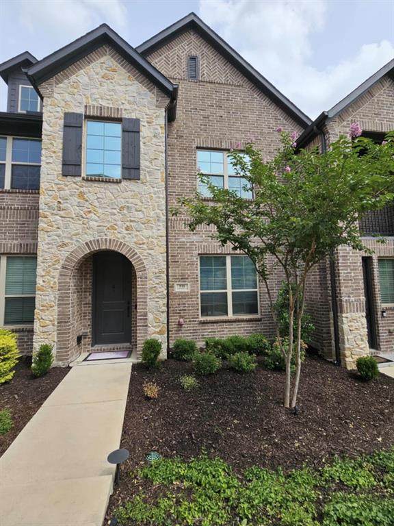 511 Cobblestone Lane - Photo 1