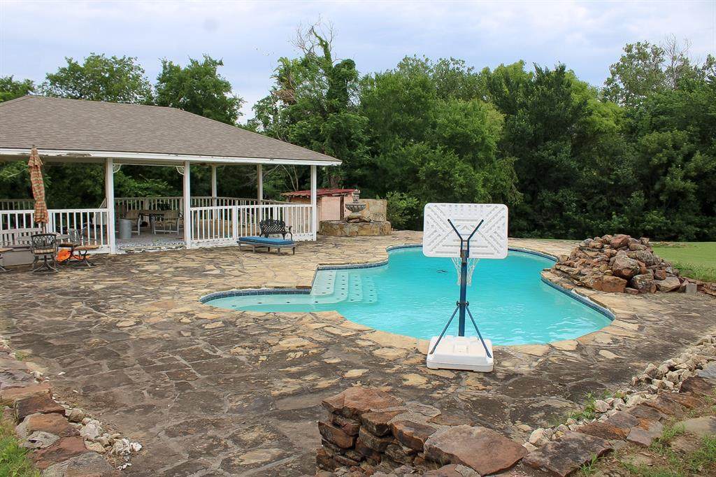 7650 Shade Tree Lane - Photo 1