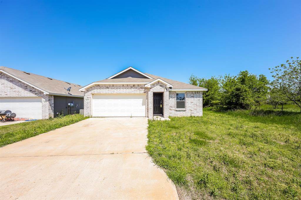 433 Shorty Street - Photo 1