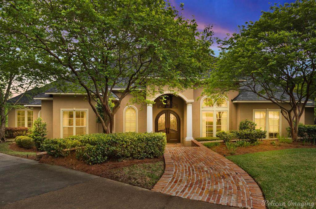 907 Woodland View Circle - Photo 1
