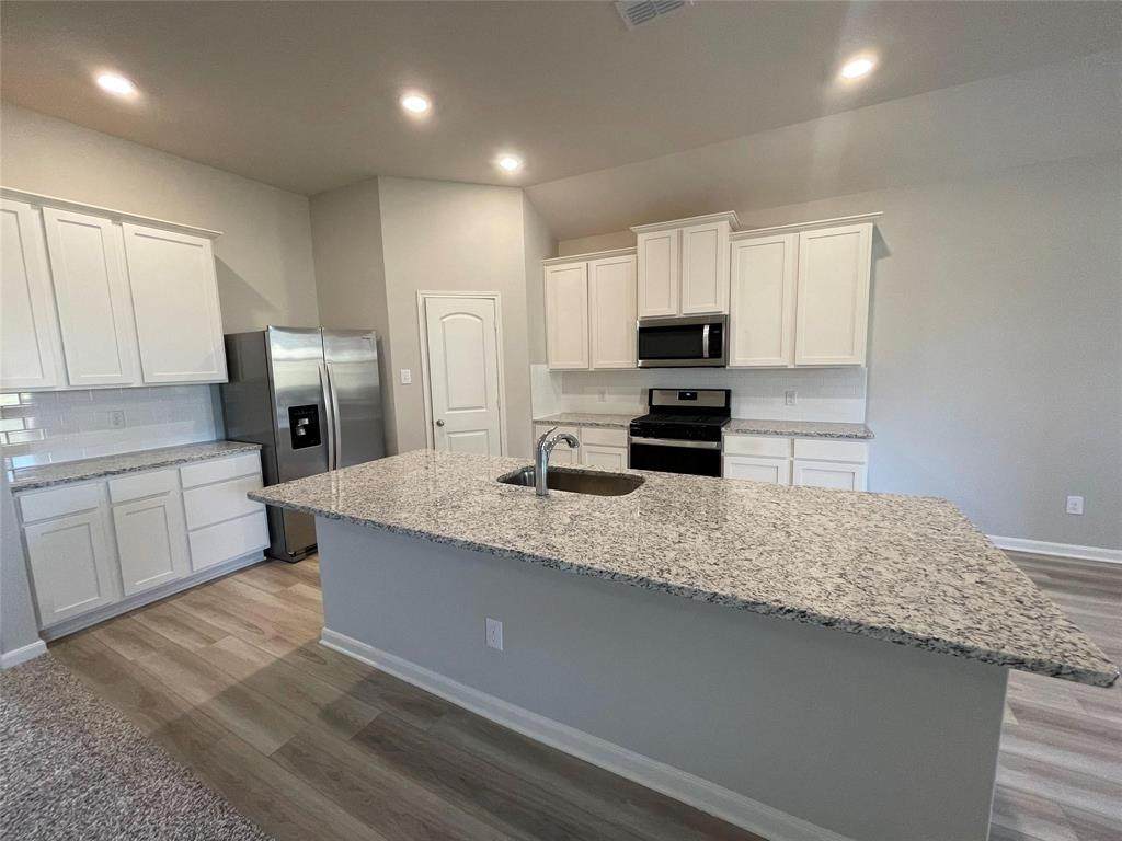 2100 Yarbrough Drive - Photo 1