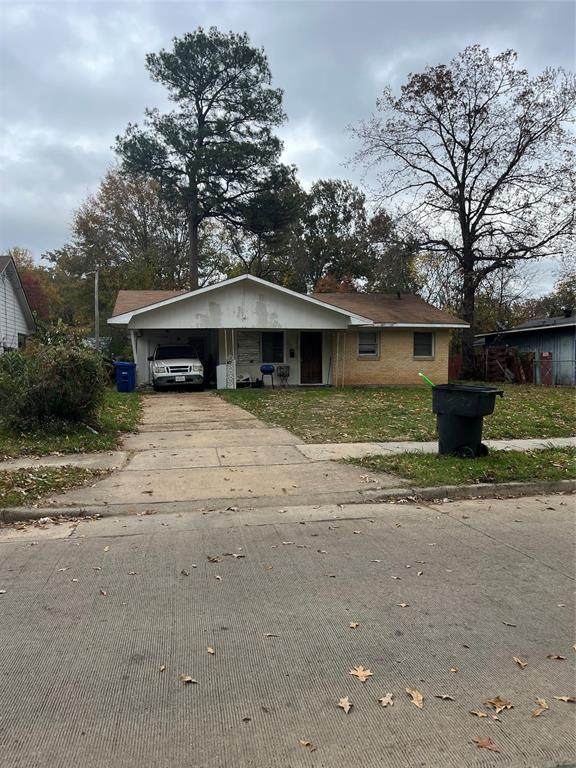 7123 Wyngate Boulevard - Photo 1