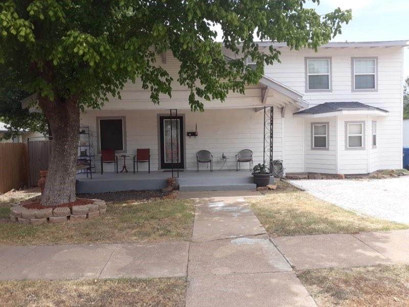 503 9th Street - Photo 1